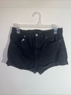 Forever 21 Black High Rise Shorts Size 28